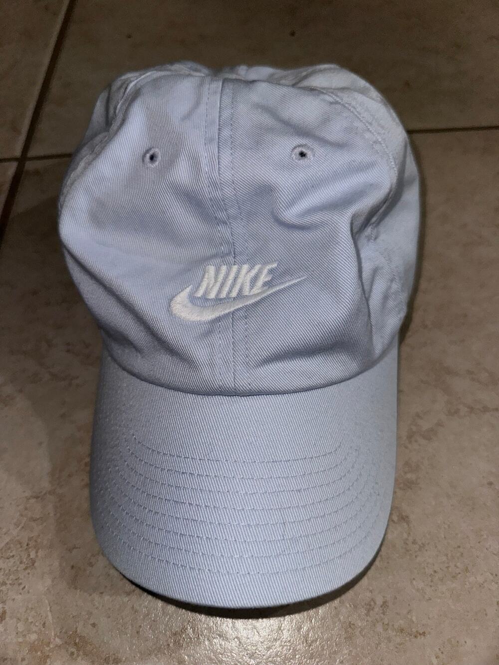 Nike Club Cap Light Blue Embroidered Swoosh Adjustable Baseball Hat M/L